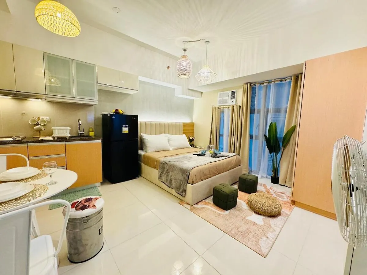 Staycation Near Venice Mall Mckinley Taguig Manila Filipíny
